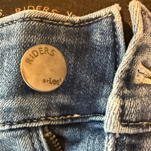 Lee Women's Boot Cut Jeans w/Stretch - Picture 3 of 6